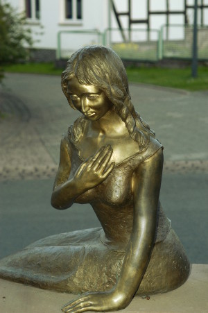 Vockerode Brunnen - Goldmarie